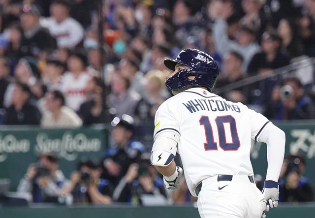 5일 일본 도코돔에서 열린 2026 월드베이스볼클래식(WBC) 조별리그 C조 1차전 한국과 체코의 경기. 5회말 1사 1루 한국 셰이 위트컴이 2점 홈런을 치고 있다. 사진=연합뉴스