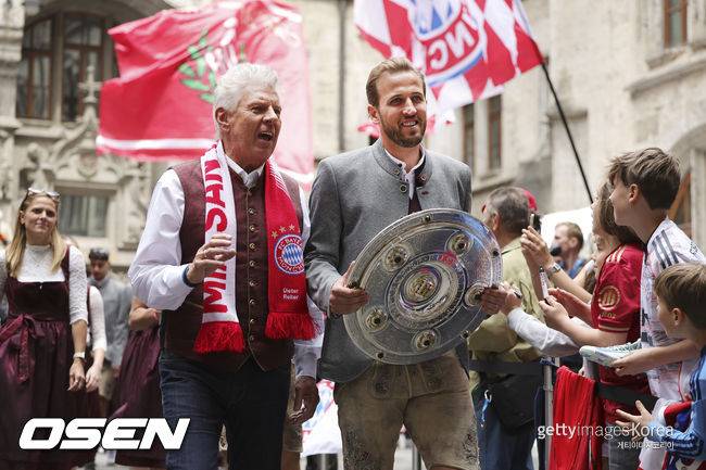 [사진] 디터 라이터(왼쪽)과 해리 케인 / ⓒGettyimages(무단전재 및 재배포 금지)