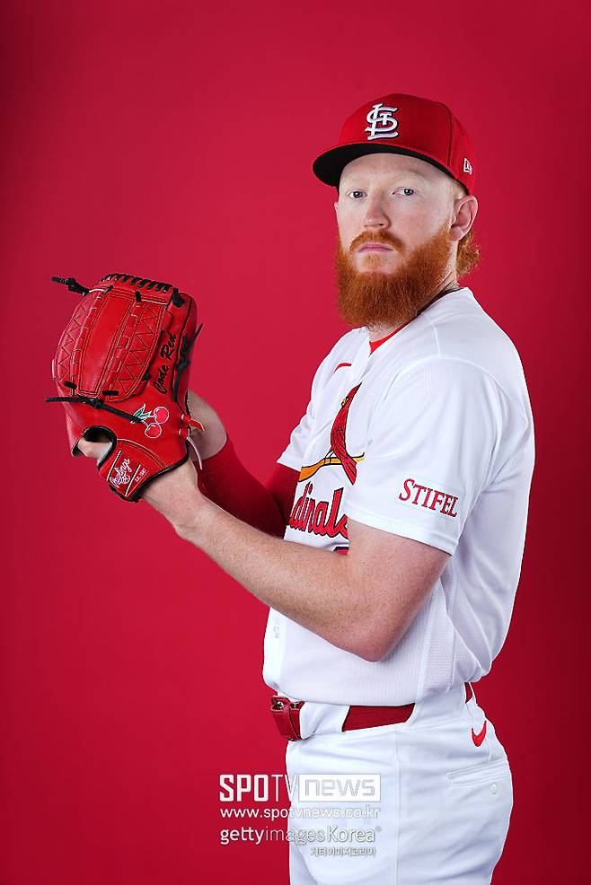 ▲ 시즌 첫 시범경기 등판에서 최고 160km의 강속구를 던지며 큰 화제를 모은 더스틴 메이