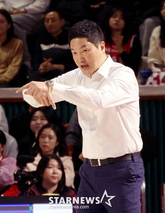 전희철 서울SK 감독. /사진=김진경 대기자