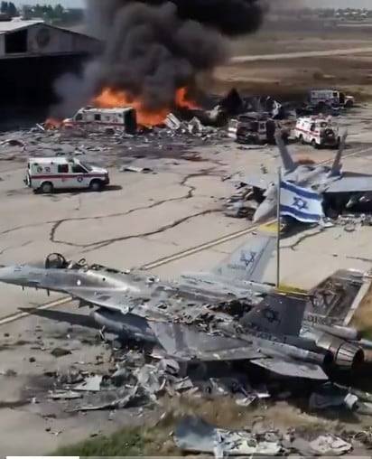 이란군에 폭파된 이스라엘 공군기지, 엉뚱하게 전투기에 대형 깃발이 꽂혀 있다. 딥페이크이미지./X