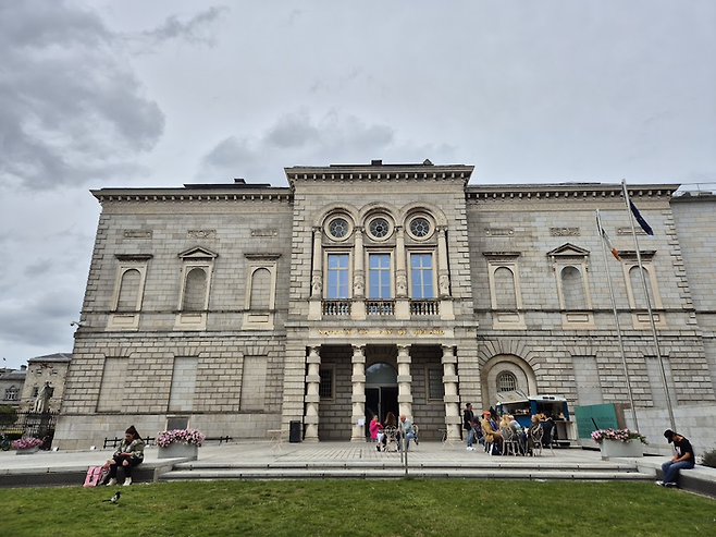 아일랜드 국립 미술관 입구. ©김슬기