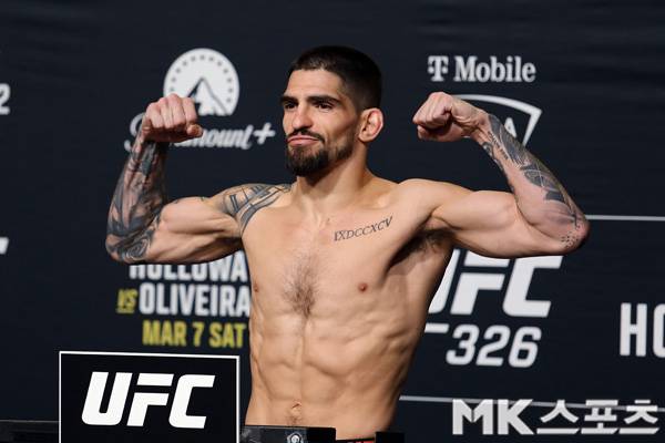 이정영과 대결이 예정됐던 볼랴뇨스는 계체를 통과했다. 사진(美 라스베가스)= 김재호 특파원