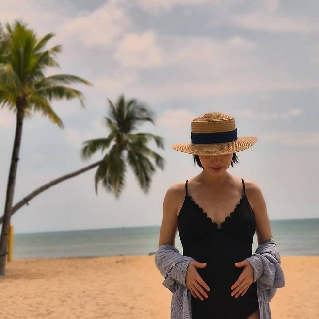 배우 이문정이 셋째 임신 소식을 전했다./사진=이문정 인스타그램