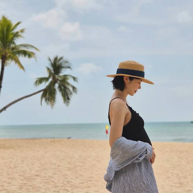 배우 이문정이 셋째 임신 소식을 전했다./사진=이문정 인스타그램