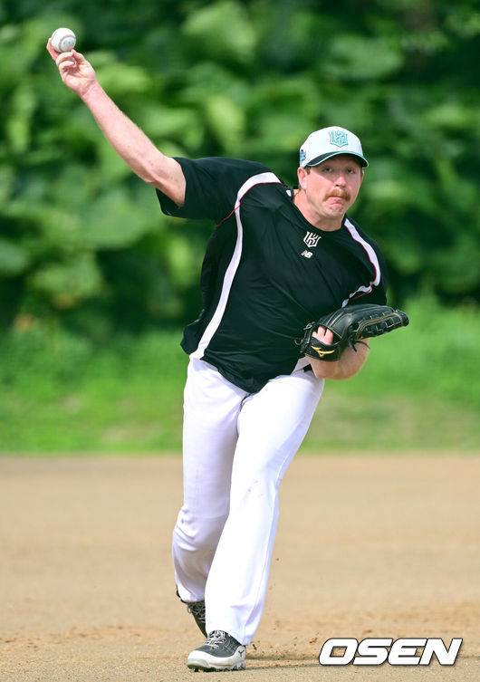 [OSEN=최규한 기자] KT 맷 사우어. 2026.03.01 / dreamer@osen.co.kr