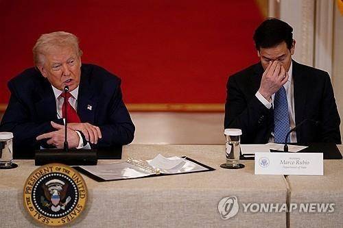 도널드 트럼프 대통령과 마코 루비오 국무장관. 로이터 연합뉴스