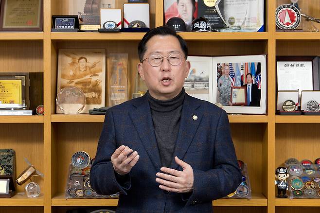 4일 오후 국회 의원회관에서 유용원 국민의힘 의원이 시사저널과 인터뷰를 하고 있다. ⓒ 시사저널 이종현