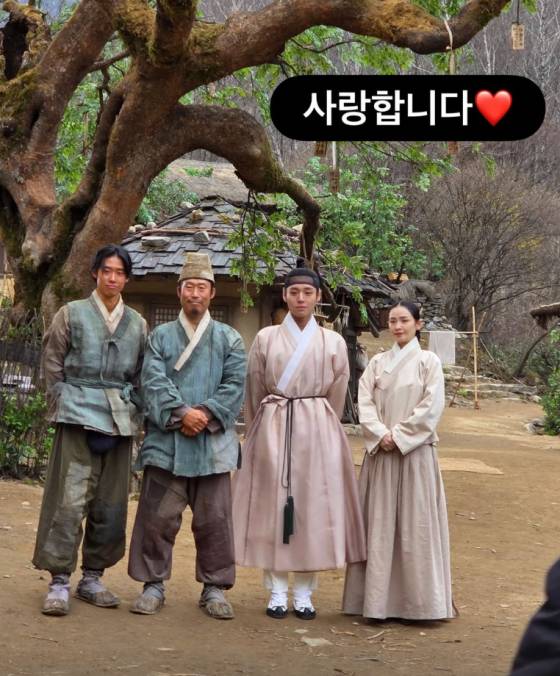 (왼쪽부터) 김민, 유해진, 박지훈, 전미도 /사진=박지훈 SNS