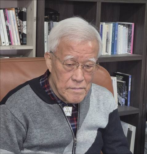 연합뉴스와 인터뷰 중인 장인순 전 원자력연구소소장 [윤근영 기자 촬영]