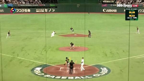 오타니를 타석에 둔 2사 만루 상황에서 타격도 못해보고 2루주자의 주자사로 이닝이 마감된 4회말. ⓒSBS 스포츠