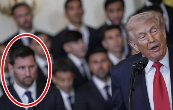 ‘축구의 신’ 리오넬 메시를 비롯한 인터 마이애미 선수들이 5일(현지시간) 미 메이저리그 사크(MLS) 우승팀 자격으로 백악관에 초청됐다. 2026.3.5 워싱턴D.C AP 뉴시스