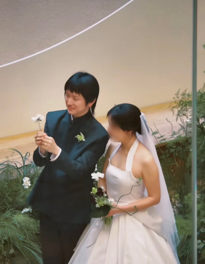실리카겔 김한주 결혼식 현장. 김건재 SNS