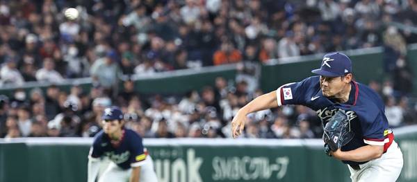 9일 일본 도쿄돔에서 열린 2026 WBC 조별리그 C조 4차전 대한민국과 호주의 경기. 3회말 한국 노경은이 역투하고 있다. /연합뉴스