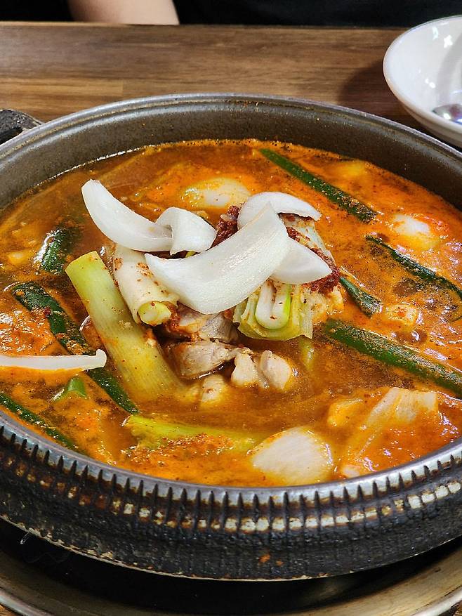 청주 대추나무집 짜글이. (사진= 김영복 연구가)