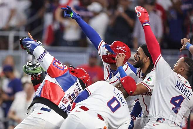 도미니카공화국이 네덜란드를 완파하고 WBC 1라운드 2연승을 달렸다.ⓒ AFP=뉴스1