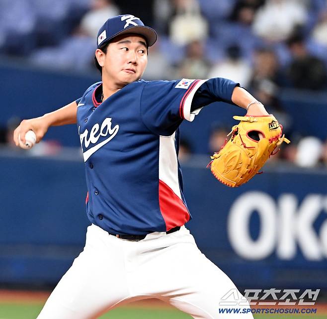 3일 일본 오사카 교세라돔에서 열린 WBC(월드베이스볼클래식) 한국과 오릭스 버팔로스의 경기. 역투하는 유영찬의 모습. 오사카(일본)=허상욱 기자wook@sportschosun.com/2026.03.03/