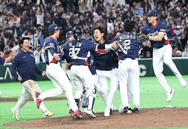 ▲ 한국 야구, 17년 만에 WBC 8강 결선 라운드 진출 [연합뉴스]