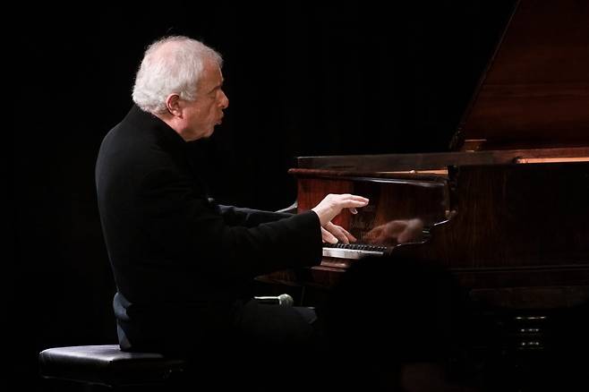 헝가리 출신의 피아노 거장 안드라스 쉬프. 마스트미디어 제공