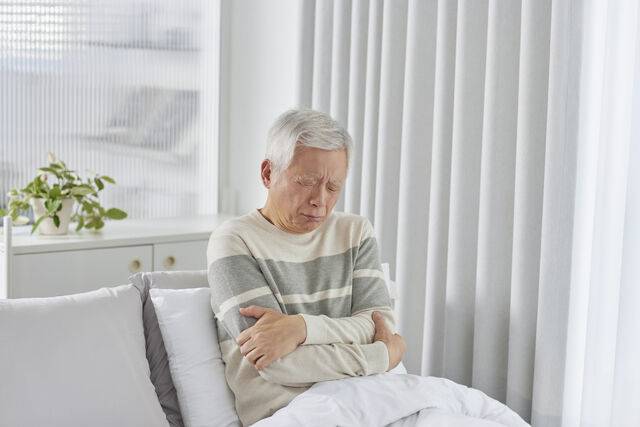 일교차가 10도 이상 벌어지는 요즘, 건강 관리에 각별한 주의가 필요한 때다. 클립아트코리아