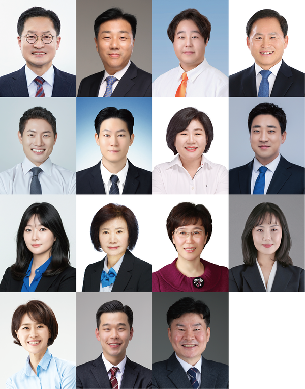 분당구 지역 예비후보들. 맨 위쪽 왼쪽부터 박종각·박채운·오정대·기노풍. 두번째줄 왼쪽부터 김보석·김건우·박경희·오종길. 세번째줄 왼쪽부터 이세미·한경순·한선미·이정아. 네번째줄 왼쪽부터 서은경·백진규·장정현(이상 무순). /선관위 제공
