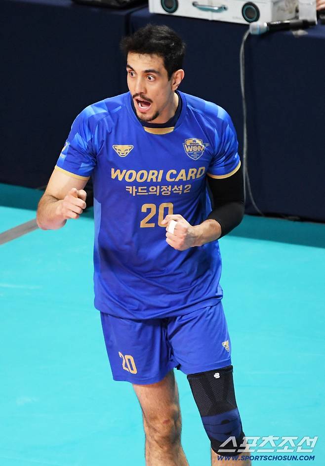 30일 장충체육관에서 열린 V리그 우리카드와 삼성화재의 경기. 우리카드 아라우조가 득점 후 환호하고 있다. 장충=박재만 기자 pjm@sportschosun.com/2026.01.30/