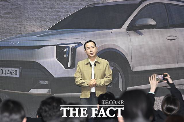 정원정 기아 국내사업본부장(부사장)이 9일 오전 서울 마포구 레이어스튜디오11에서 개최된 '더 뉴 니로' 미디어데이에서 인사말을 하고 있다. /송호영 기자