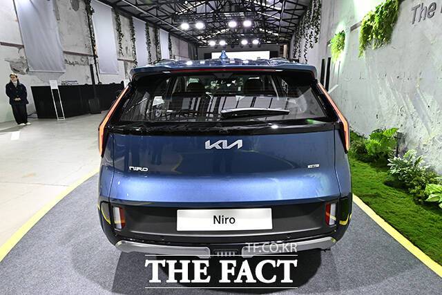 기아 '더 뉴 니로' 후면 모습. /송호영 기자