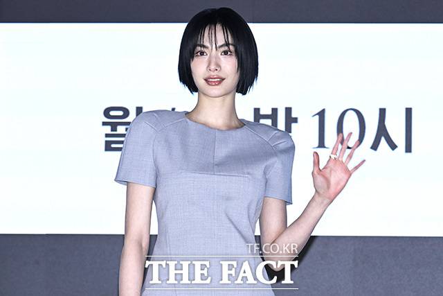 배우 나나가 10일 오후 서울 구로구 디큐브시티 더세인트 그랜드볼룸에서 열린 ENA 월화드라마 '클라이맥스' 제작발표회에 참석해 포즈를 취하고 있다. /송호영 기자