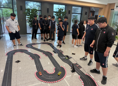 목포중앙고등학교가 '질문에서 시작되는 수업'을 통해 미래형 실무 인재 양성의 요람으로 급부상하고 있다. 목포중앙고 제공