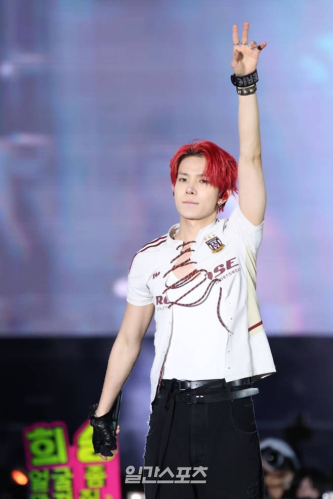 그룹 엔하이픈이 지난 3일 인천 서구 아시아드주경기장에서 열린 'Trend wave Festival 2025 (트렌드웨이브 2025)'에서 멋진 무대를 선보이고 있다. 스튜디오와, ITP인천테크노파크가 주최 및 주관하며 일간스포츠, 이코노미스트, 이데일리가 미디어 후원하는 ‘트렌드웨이브 2025’는 K-POP, K-DANCE 공연을 넘어 K-컬쳐의 전 부문을 경험할 수 있는 신개념 페스티벌이다. 인천=서병수 기자 qudtn@edaily.co.kr /2025.05.06/