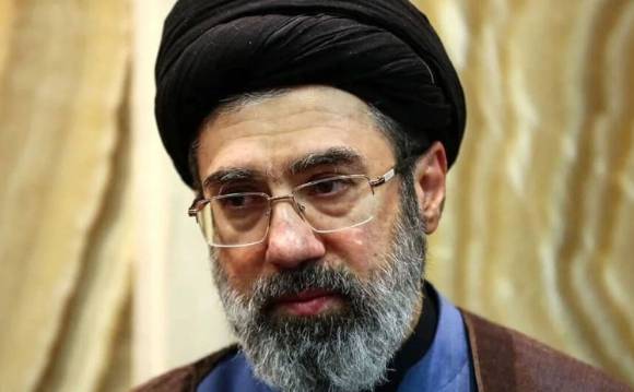 하메네이 전 최고지도자의 차남 모즈타바 하메네이. [사진=네팔 국제협력연구소]