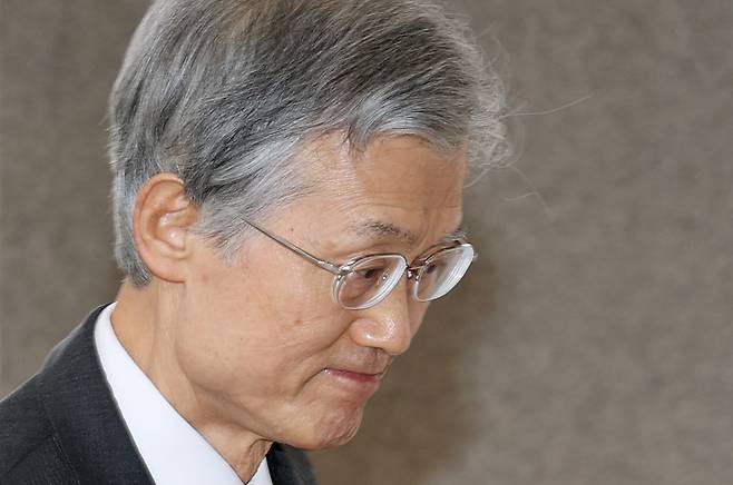 조희대 대법원장이 지난 6일 서울 서초구 대법원으로 출근을 하고 있다. 2026.3.6 [사진=연합뉴스]