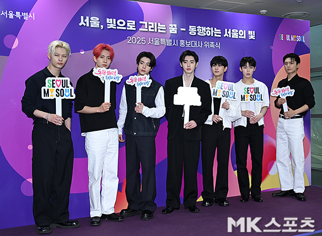 엔하이픈(ENHYPEN)이 정원, 제이, 제이크, 성훈, 선우, 니키 6인 멤버 체제로 팀을 개편한다. 희승은 팀에서 독립해 솔로 아티스트로서 활동할 예정이라고 소속사 빌리프랩이 10일 밝혔다. / 사진=천정환 기자