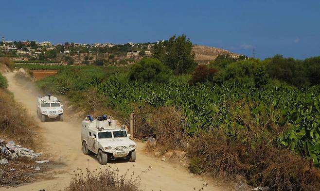동명부대 장병들이 레바논군과 함께 동명부대 주둔지에서 리타니강 검문소까지 이동하는 연합 기동정찰을 실시하고 있다. 합동참모본부 제공