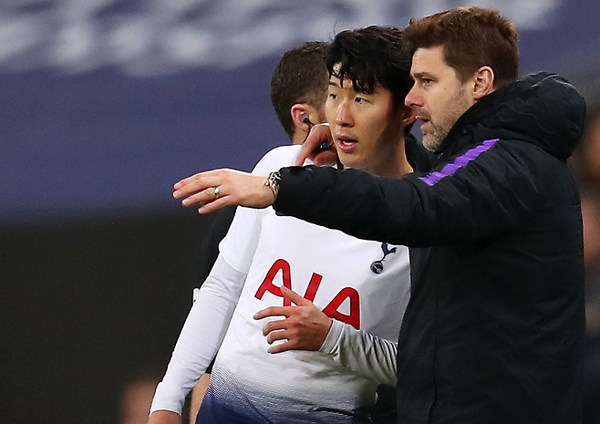 손흥민과 토트넘 감독 시절 포체티노. 게티이미지코리아