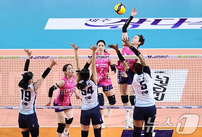 프로배구 포스트시즌이 오는 24일부터 시작한다.  ⓒ 뉴스1 구윤성 기자