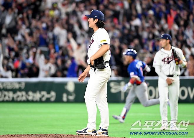8일 일본 도쿄돔에서 열린 WBC(월드베이스볼클래식) 한국과 대만의 경기, 6회초 곽빈이 정쭝저에 재역전 솔로홈런을  허용하며 아쉬워하고 있다. 도쿄(일본)=허상욱 기자wook@sportschosun.com/2026.03.08/
