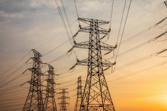 초고압 송전선과 송전탑. 게티이미지뱅크.