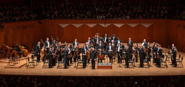 지난해 클래식 음악 티켓 판매액 상위 10위권에 든 베를린 필하모닉 내한 공연. 이 공연보다 우위에는 대부분 영화나 게임 음악에 기반한 연주회들이 자리하고 있다. 빈체로 제공