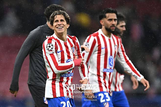 ▲ 11일 마드리드 리야드 에어 메트로폴리타노에서 열린 아틀레티코 마드리드와 토트넘 홋스퍼의 유럽챔피언스리그 16강 1차전. 토트넘은 파격 선발을 내세웠다가 어처구니없는 경기력만 남긴 채 크게 무너졌다.