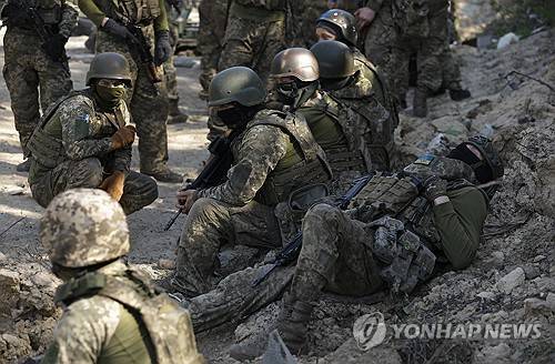 우크라 외국인 의용군 '국제군단' [EPA=연합뉴스 자료사진]