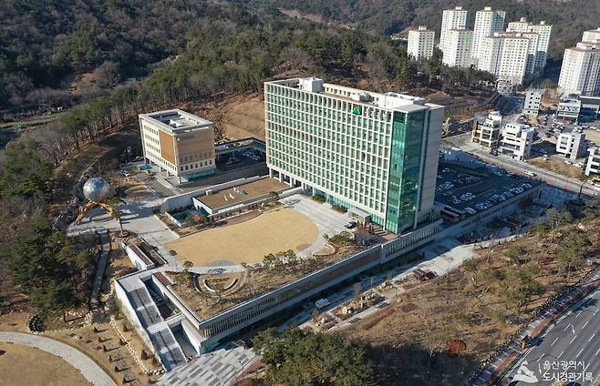울주군청전경. 사진 = 울주군 제공