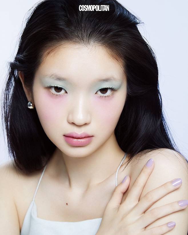 귀고리 2만5천원 Hei. 드레스 스타일리스트 소장품.