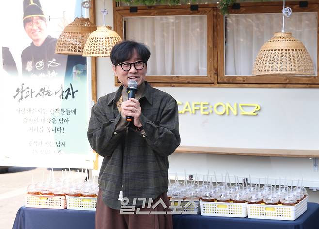 영화 '왕과 사는 남자' 1000만 관객 돌파 감사 인사 전하는 장항준 감독. 사진=서병수 기자 qudtn@edaily.co.kr