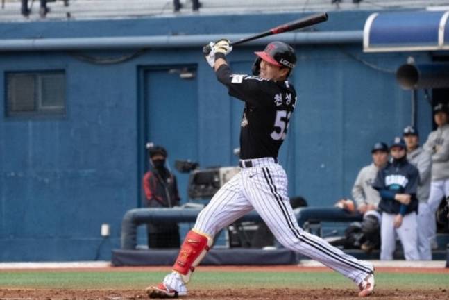 12일 NC와 시범경기에 출전한 LG 천성호. 구단 제공