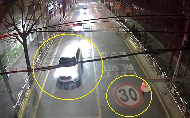 지난 1월 29일 새벽 대전시 중구의 한 도로에서 만취상태로 차를 몰던 30대 여성이 어린이 보호구역을 과속으로 달리고 있다. [사진 대전경찰청]