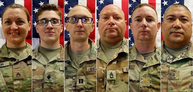 지난 1일(현지시간) 쿠웨이트 슈아이바 항구에 있는 미군 기지의 숙소에서 이란 드론 공격을 받아 사망한 미군 6명. [AFP]