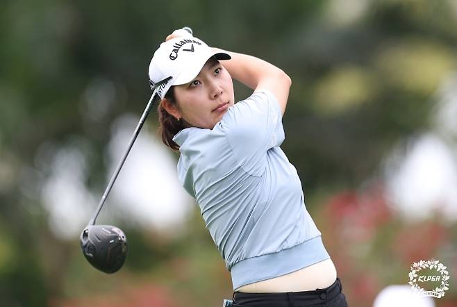 박단유가 12일 태국 촌부리의 아마타 스프링스CC에서 열린 KLPGA투어 리쥬란 챔피언십 1라운드에서 티샷을 날리고 있다. KLPGA 제공.