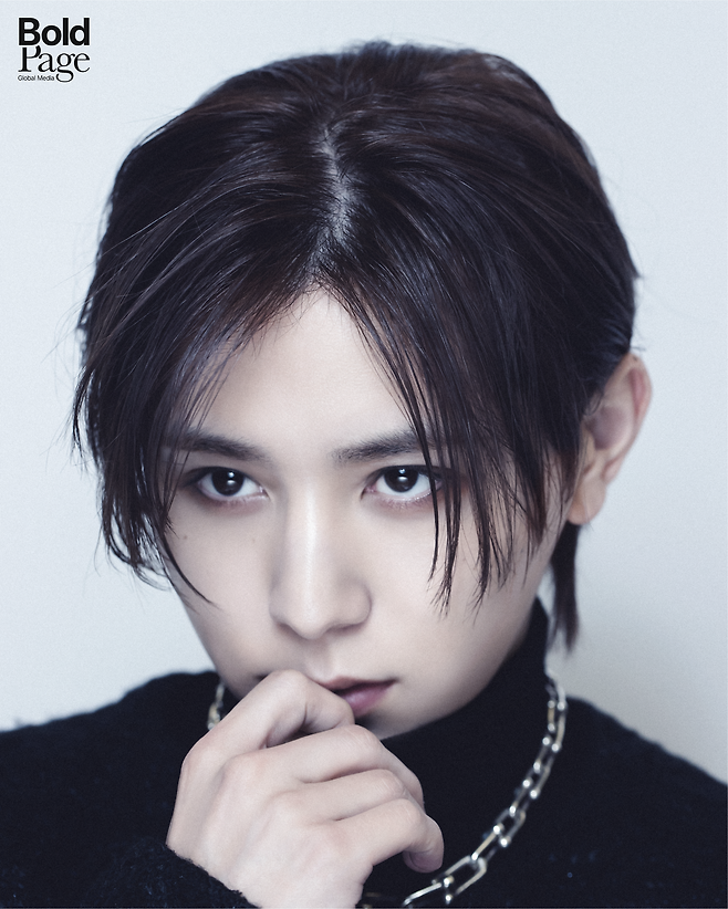 케이팝 팬덤에게 익히 알려진 ‘일본 공연 문화의 심장’ 도쿄돔을 ‘홀로’ 채우는 메가 아티스트. 야마다 료스케의 도쿄돔 솔로 공연은 7월로 예정돼 있다. 사진제공|볼드페이지